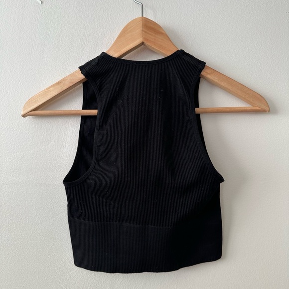 Out from under haley plunge crop top - Picture 2 of 3